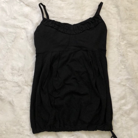 lululemon athletica Tops - Black size 6 Lululemon top
